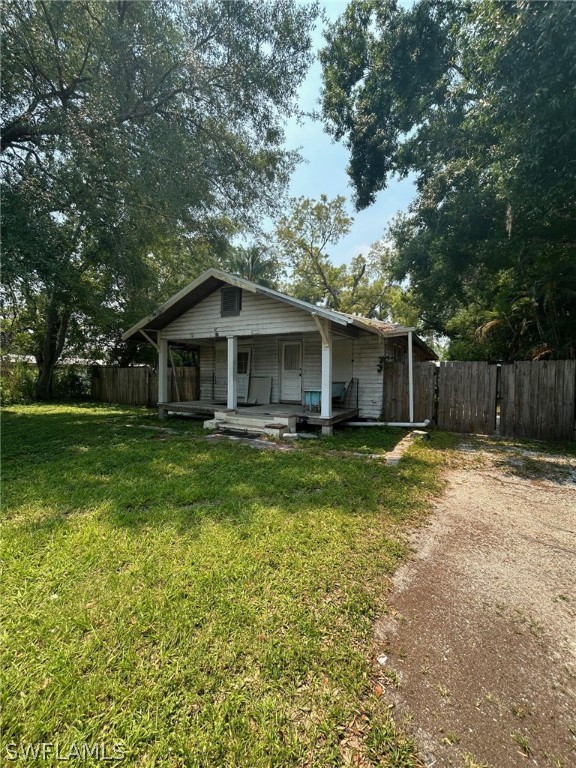 Image for property in Allen st, Fort Myers, Fl 33916